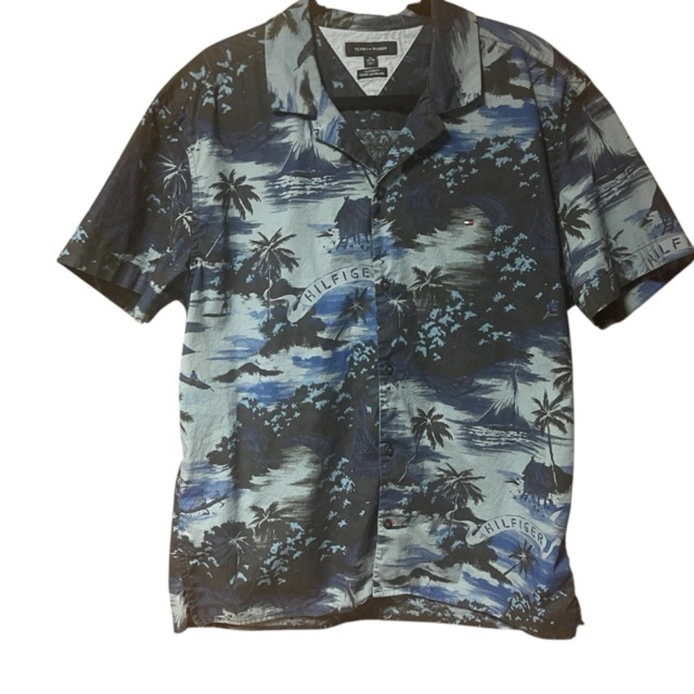 Tommy Hilfiger Custom Fit Men’s Surf Hawaiian Shirt